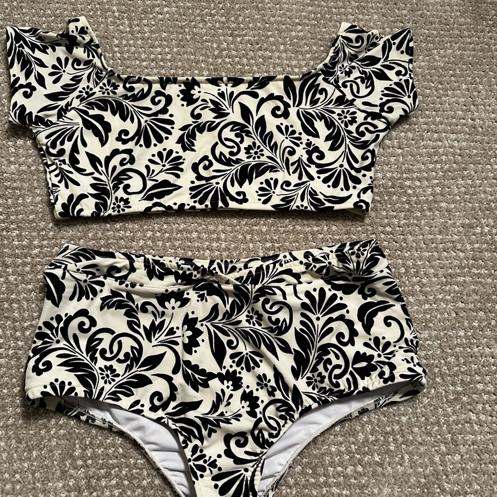 Black and Cream Floral Bikini Set